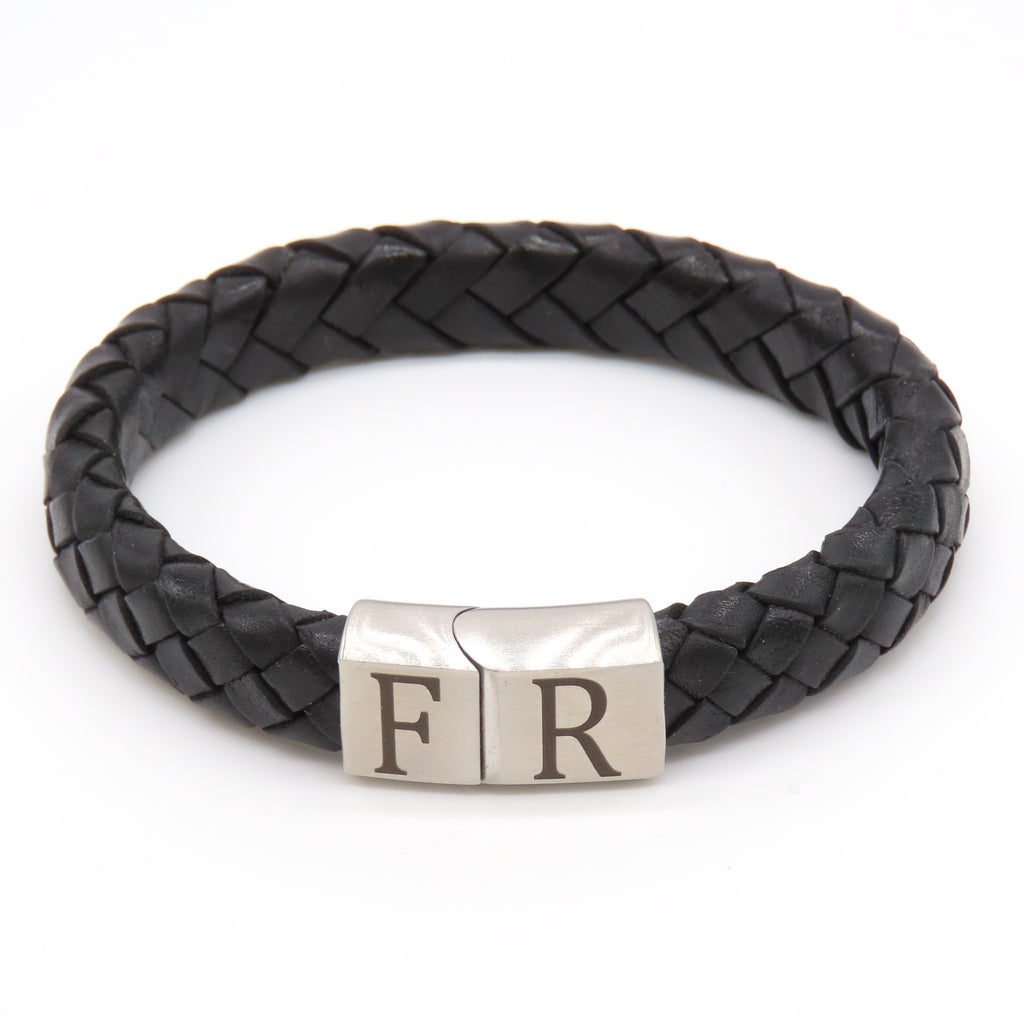 Armband zwart leer met zilver RVS sluiting (geïnspireerd op club)
