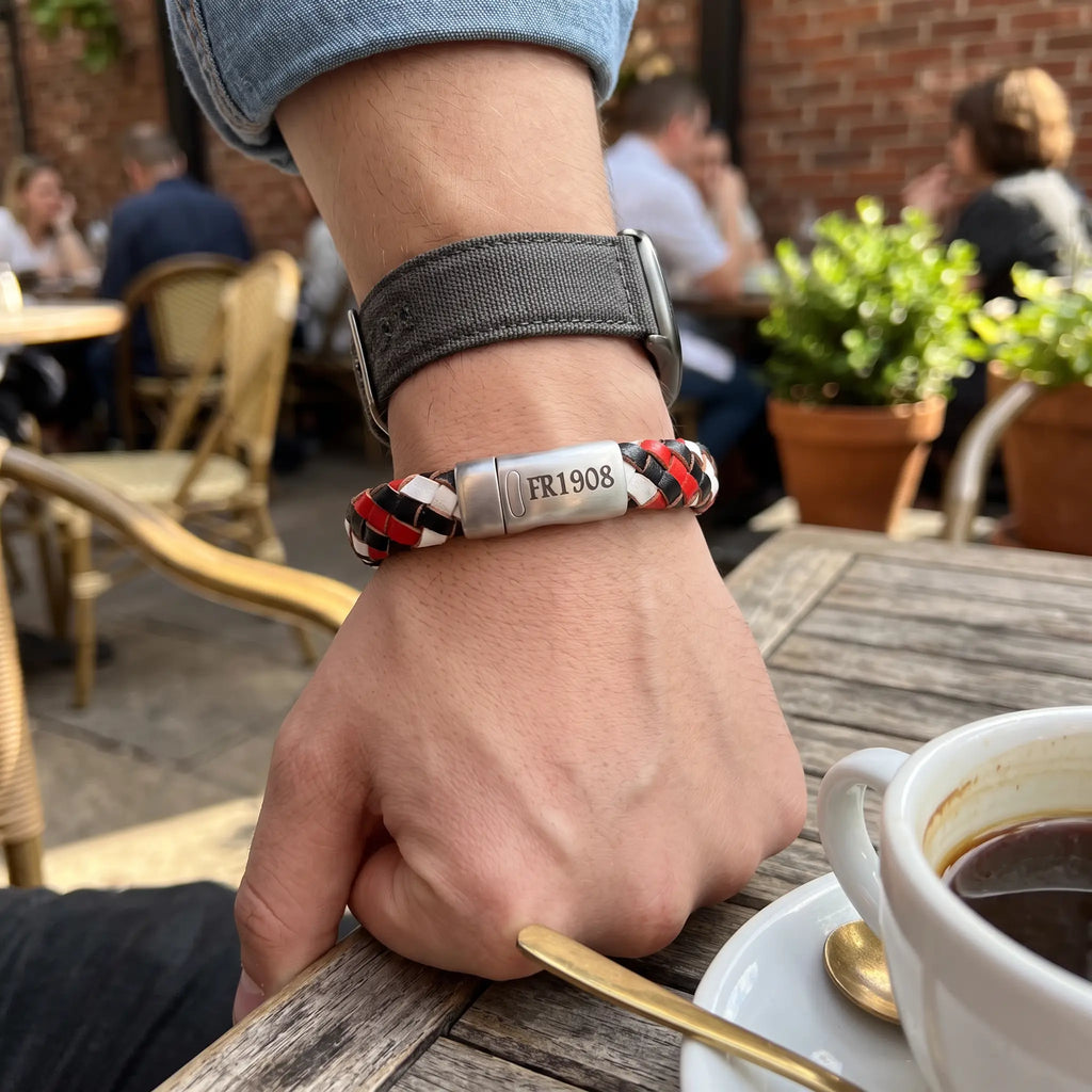 FR1908 12mm Rood-Wit-Zwart Armband