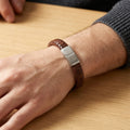 Bruine gevlochten leren armband van 12 mm met graveermogelijkheid