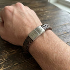 Graveer armband ovaal gevlochten Leer