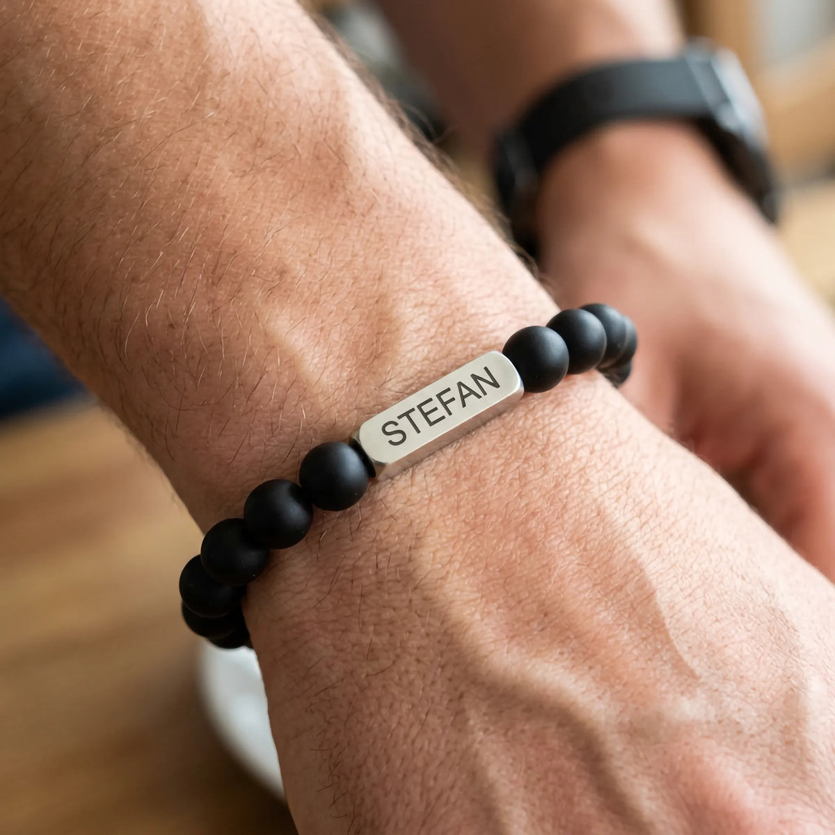 Zwarte onyx kralenarmband met graveermogelijkheid