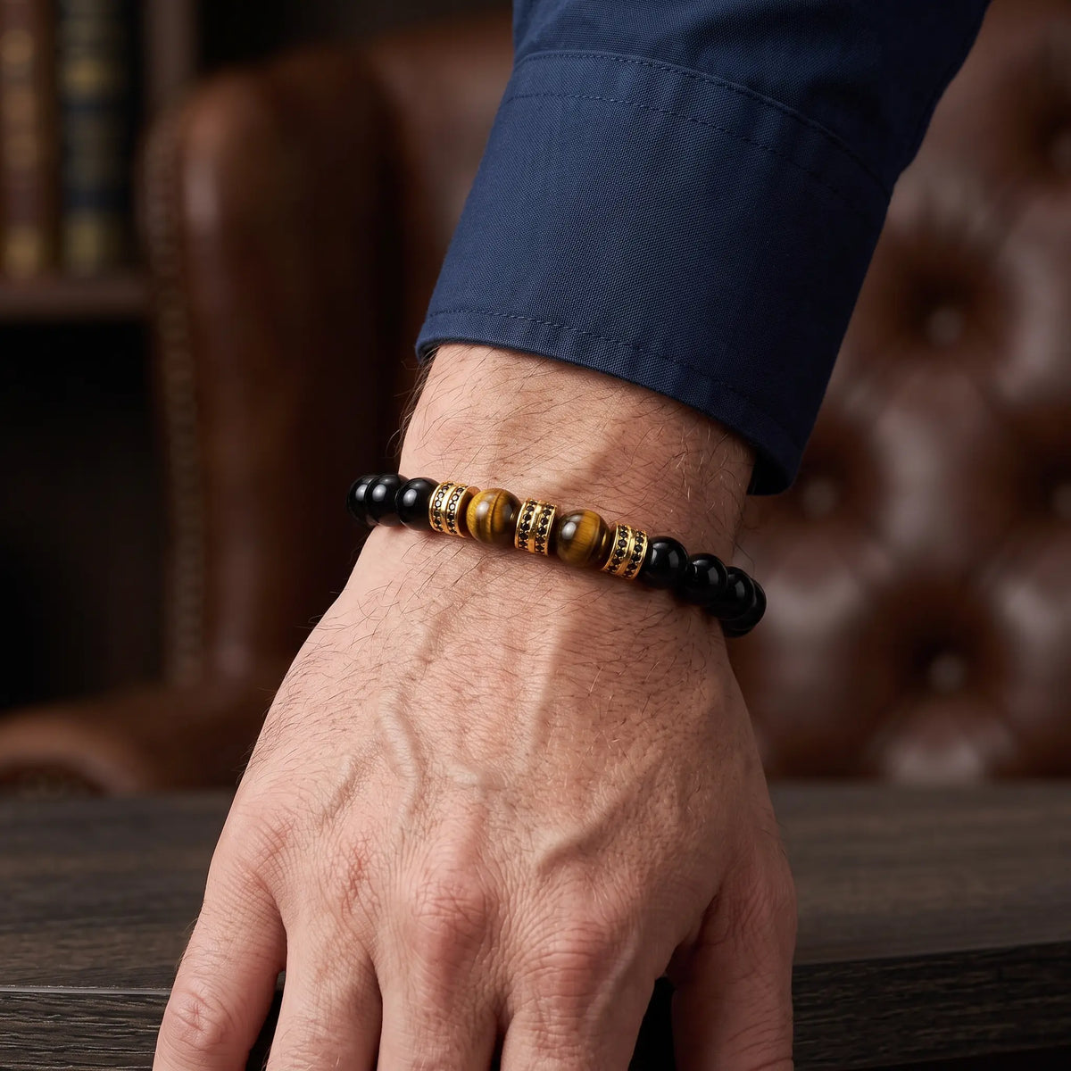 Kralenarmband met tijgeroog en glanzend zwarte kralen